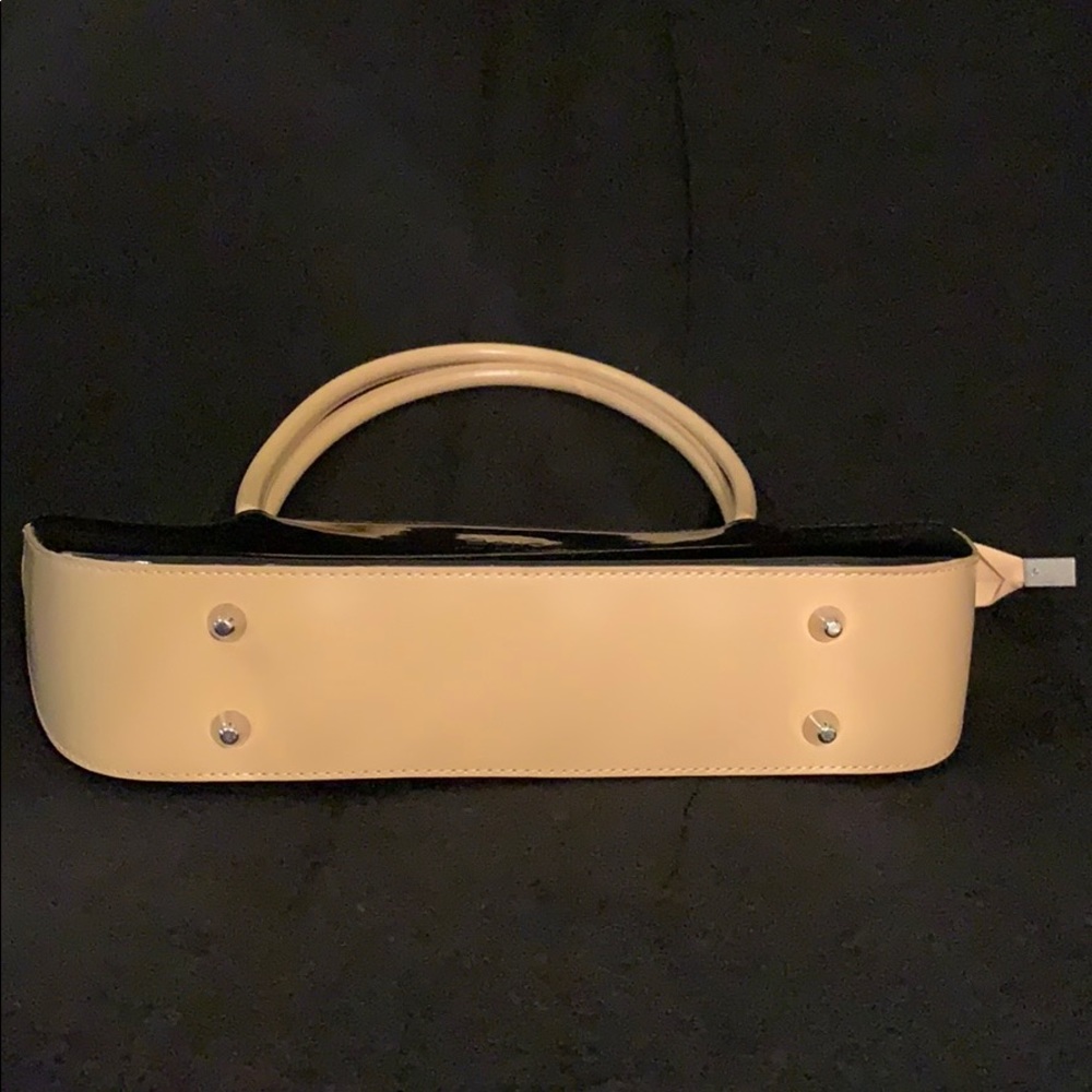 Purse Handbag - Picture 2 of 5